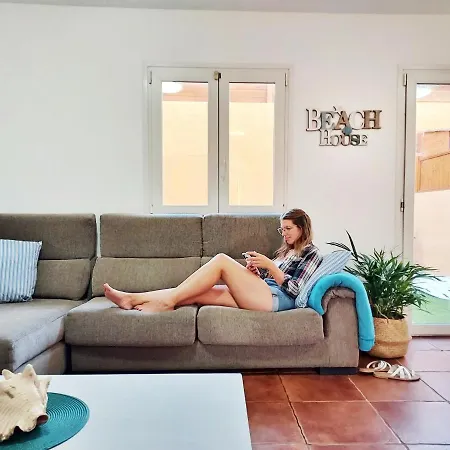Kalani Surf House Habitación en casa particular Corralejo